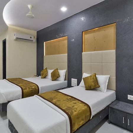 Hotel Aroma- Dadar Мумбаї Екстер'єр фото