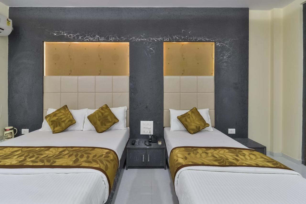 Hotel Aroma- Dadar Мумбаї Екстер'єр фото