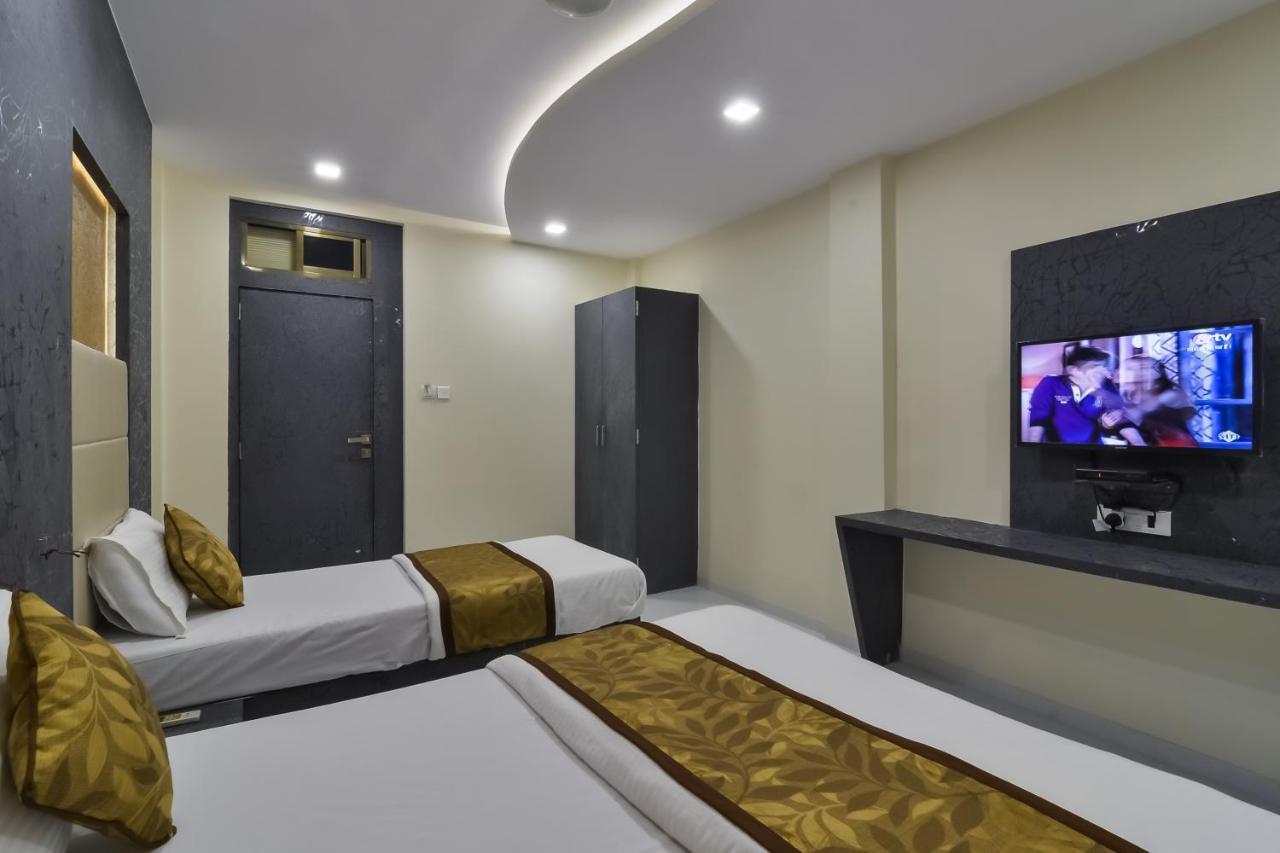 Hotel Aroma- Dadar Мумбаї Екстер'єр фото