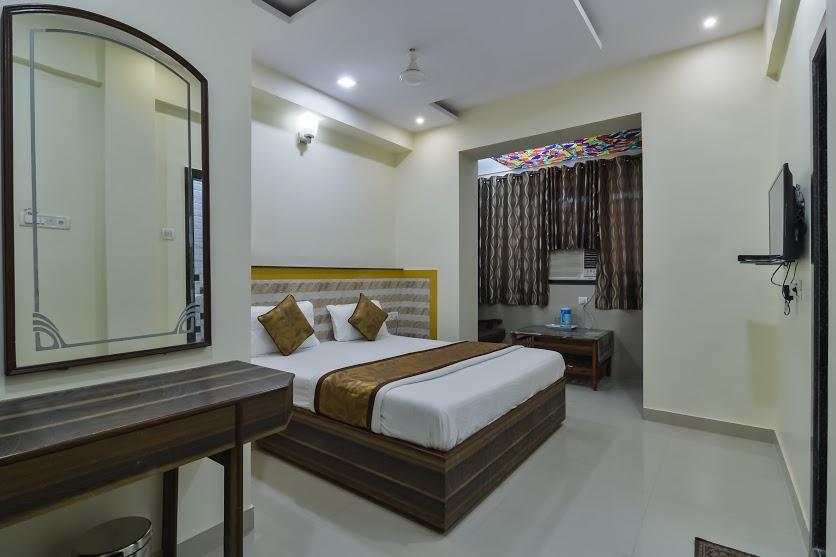 Hotel Aroma- Dadar Мумбаї Екстер'єр фото
